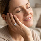 🔥Solange der Vorrat reicht 40 % Rabatt!🎉Geometrischer Damenring mit ovalem grünem Mondstein & Zirkonia – modern & stilvoll 💍✨