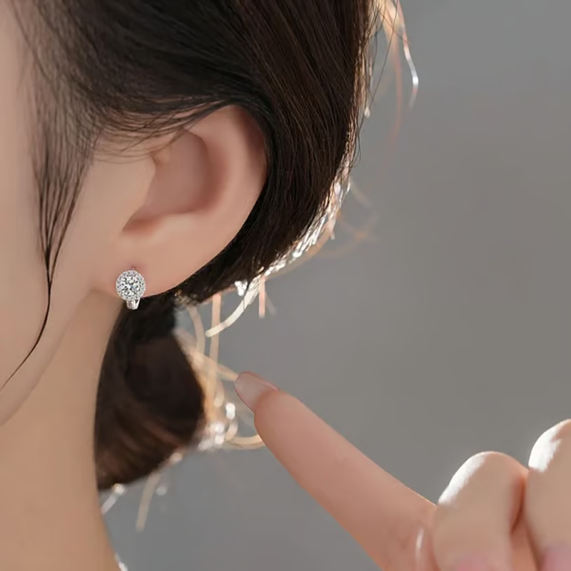 🔥Solange der Vorrat reicht 40 % Rabatt!🎉Brilliant Faux Moissanite Hoop Earrings for Women
