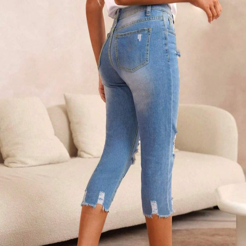 🔥Solange der Vorrat reicht 40 % Rabatt!🎉Damen-Jeans mit Used-Optik. Rissen und rohem Saum