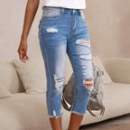 🔥Solange der Vorrat reicht 40 % Rabatt!🎉Damen-Jeans mit Used-Optik. Rissen und rohem Saum